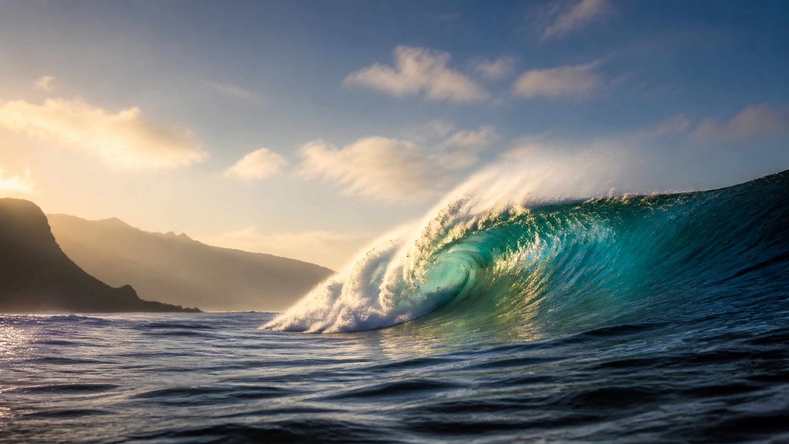 Wind-torn crest glowing turquoise against a darker ocean at early morning, original 4K ocean wallpaper
